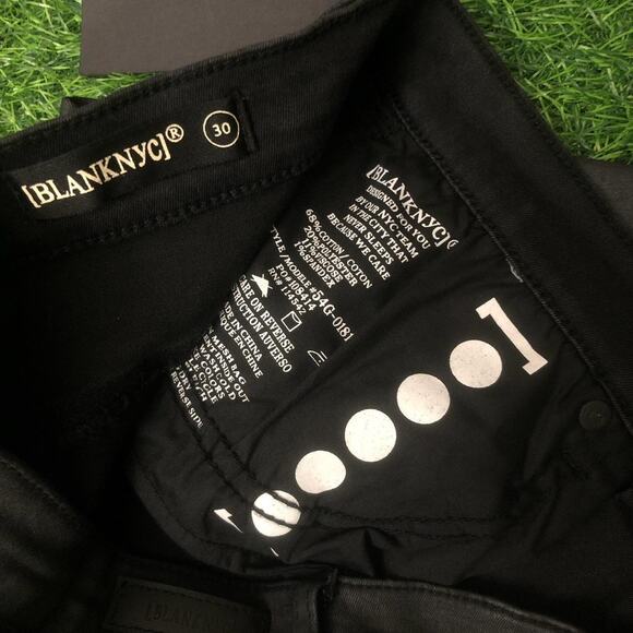 NWT Women's Gunmetal BlankNYC Denim Mini Skirt - Picture 5 of 6